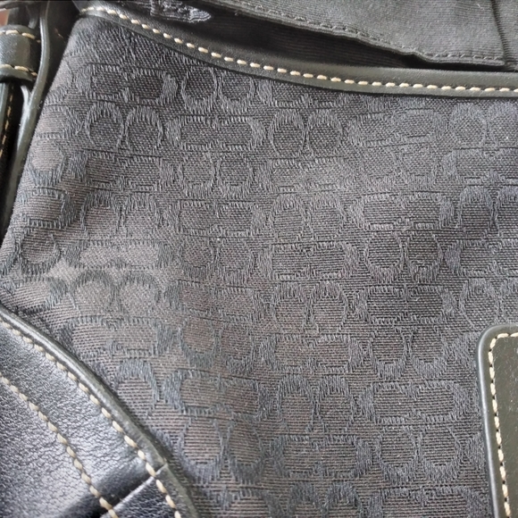 Coach Signature Collection small bag - Picture 8 of 9
